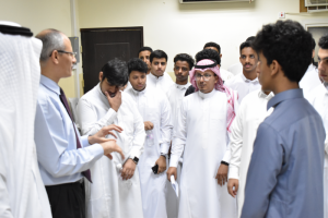 Students of King Abdullah Secondary School (Tatweer) in Al-Qunfudhah Visit Al-Qunfudhah College of Health Sciences